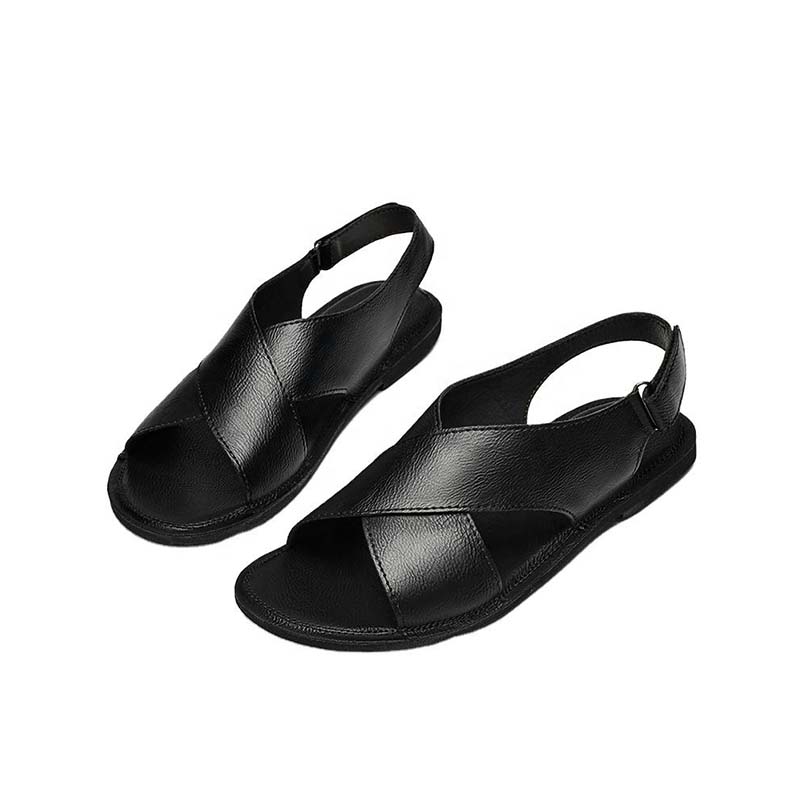 Black lightweight breathable boys' sandals