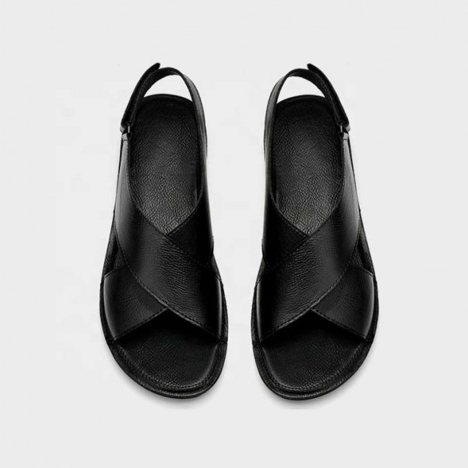 Black lightweight breathable boys' sandals