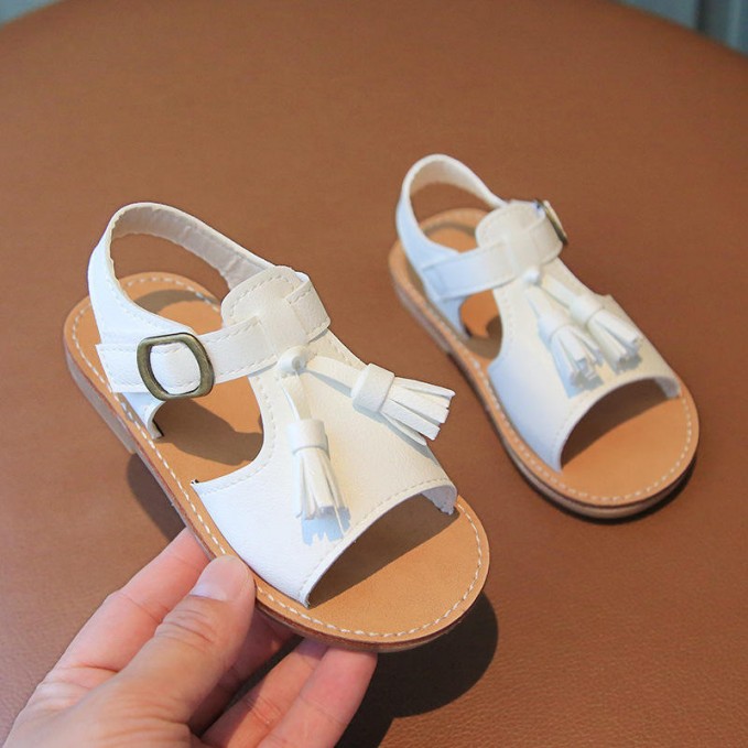 Lightweight and comfortable leather boys' sandals