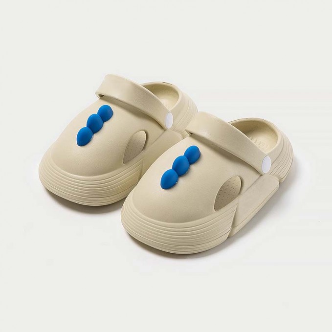 Cute cartoon lightweight breathable boy slippers