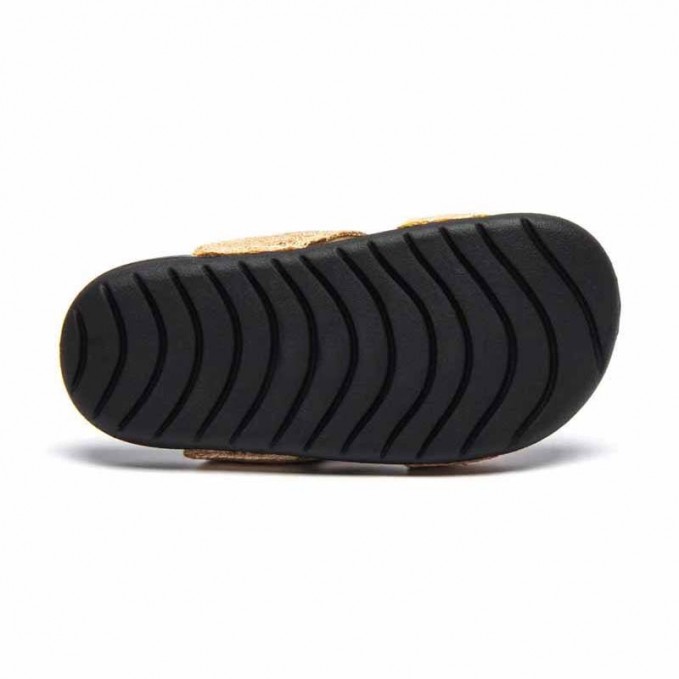 Breathable waterproof and non-slip boys' slippers