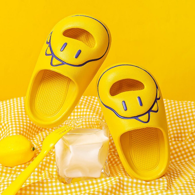 Cartoon soft and comfortable non-slip boys' slippers