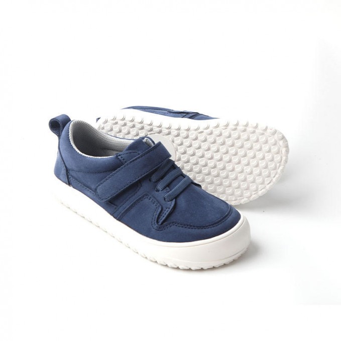 Fashionable zero drop non-slip boys' sports shoes