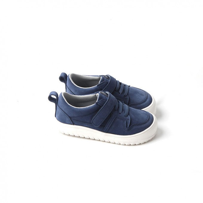 Fashionable zero drop non-slip boys' sports shoes