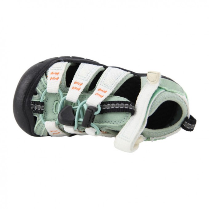 Hollow breathable non-slip boys' sports shoes