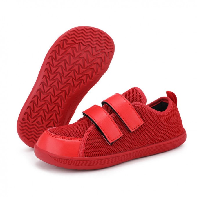 Anti-slip breathable wide-sole boys' sports shoes