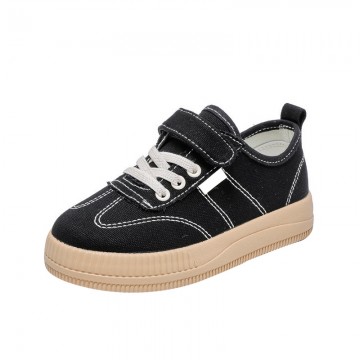 Boys' canvas sneakers with contrast stitching