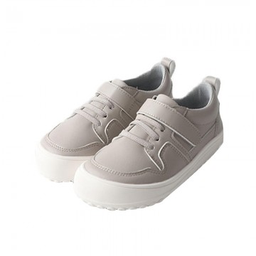 Lightweight and durable boys' sports shoes