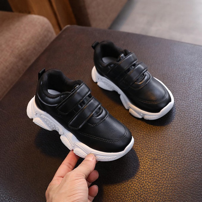 Black leather comfortable boys sneakers