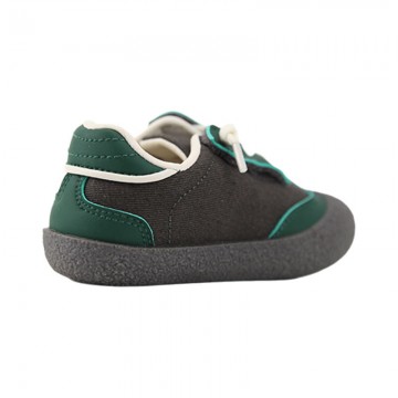 Anti-collision breathable and comfortable boys' sports shoes