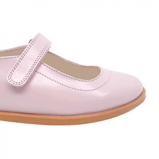 Lightweight and wear-resistant smooth girls' leather shoes