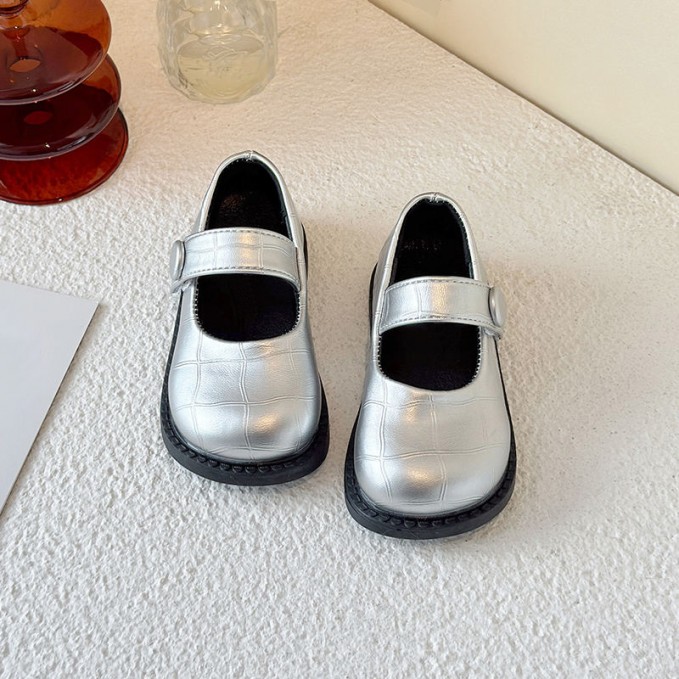 Fashion crocodile pattern leather soft sole girls shoes