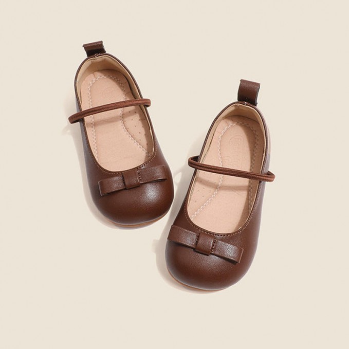 High quality soft bottom non-slip girls' leather shoes