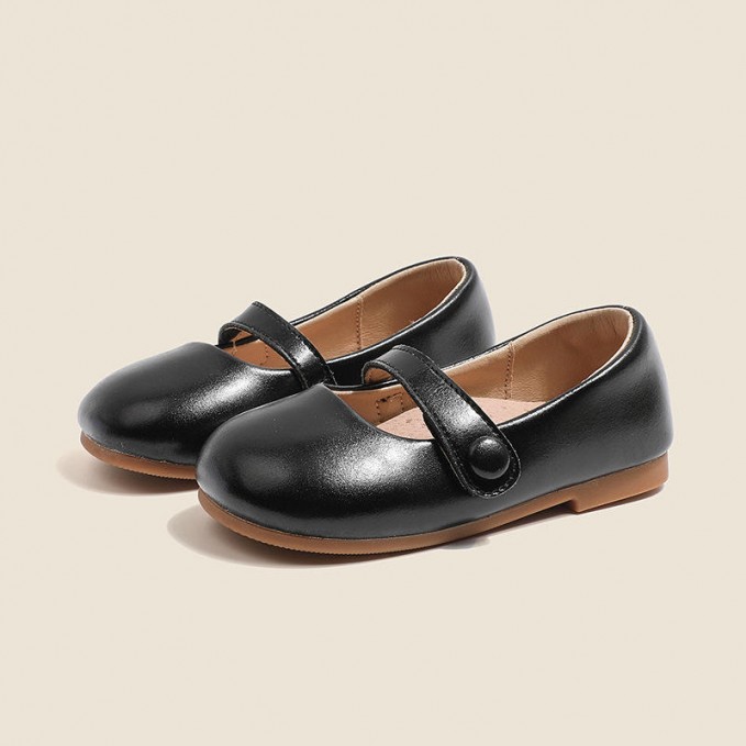 Lightweight non-slip soft sole girls' leather shoes
