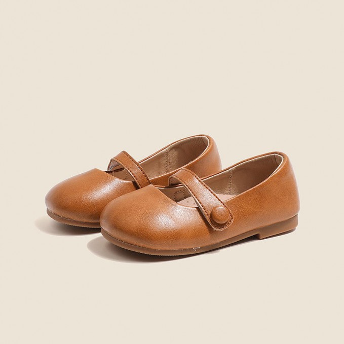 Lightweight non-slip soft sole girls' leather shoes