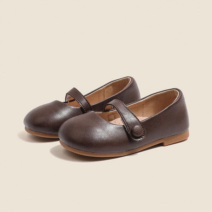 Lightweight non-slip soft sole girls' leather shoes