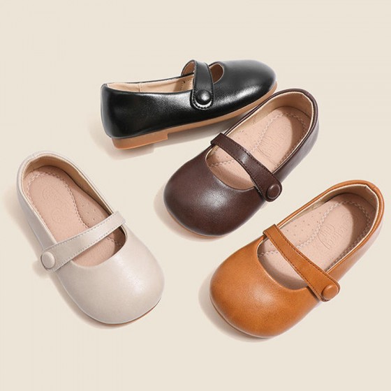 Lightweight non-slip soft sole girls' leather shoes