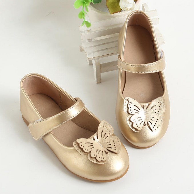 Girls' leather shoes with golden butterfly decoration