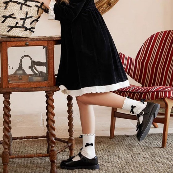 Retro bow decoration wide round toe girls leather shoes