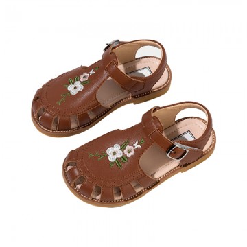 Exquisite embroidery reinforced toe girls sandals