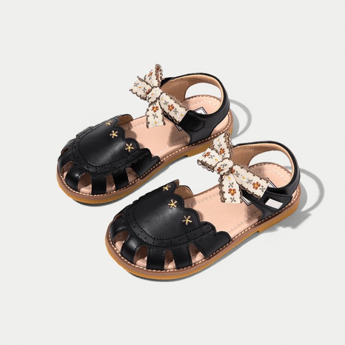 Embroidered bow detail soft sole girls sandals
