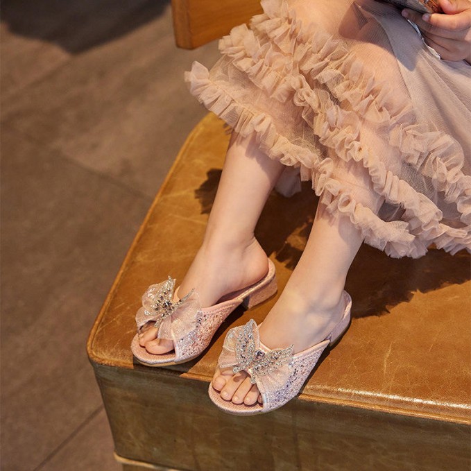 Fashion sweet pearl butterfly girls slippers