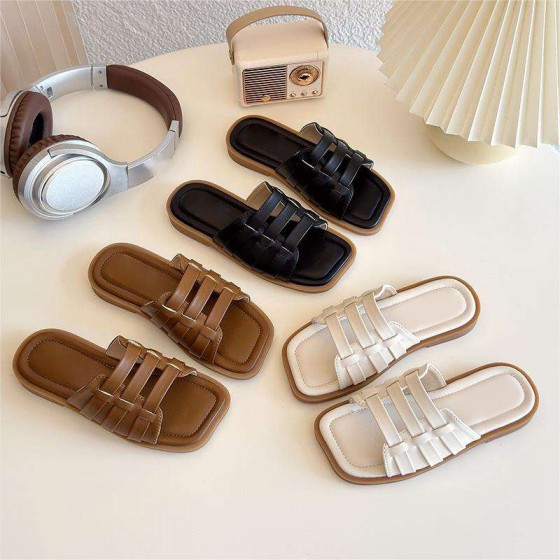 Retro woven flat toe non-slip girls slippers