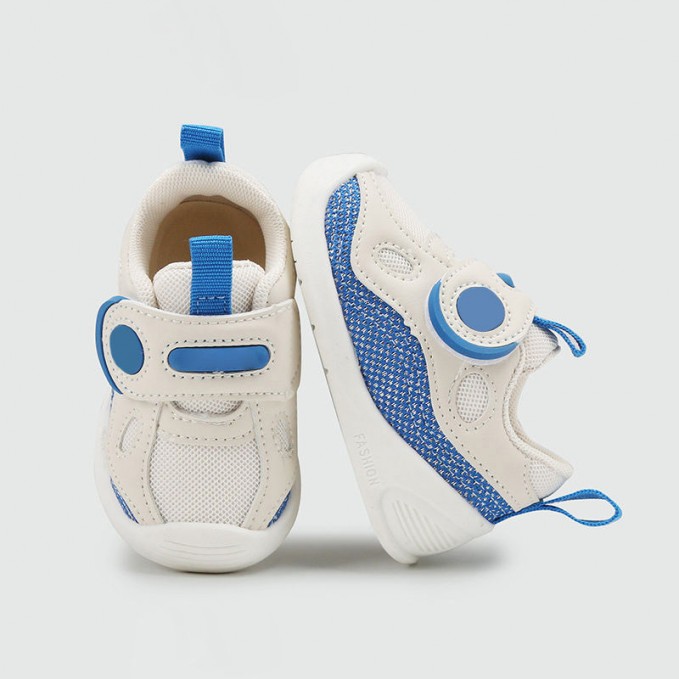 Wear-resistant mesh breathable girls' sports shoes
