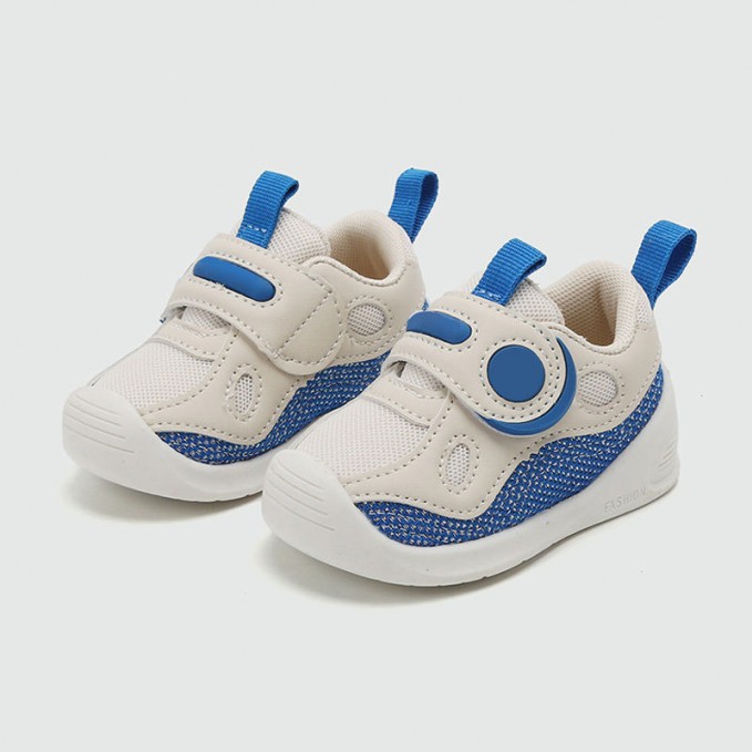 Wear-resistant mesh breathable girls' sports shoes