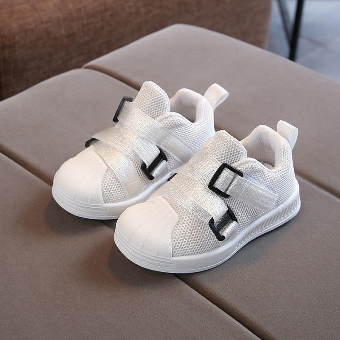 Simple breathable buckle Velcro girls' sneakers