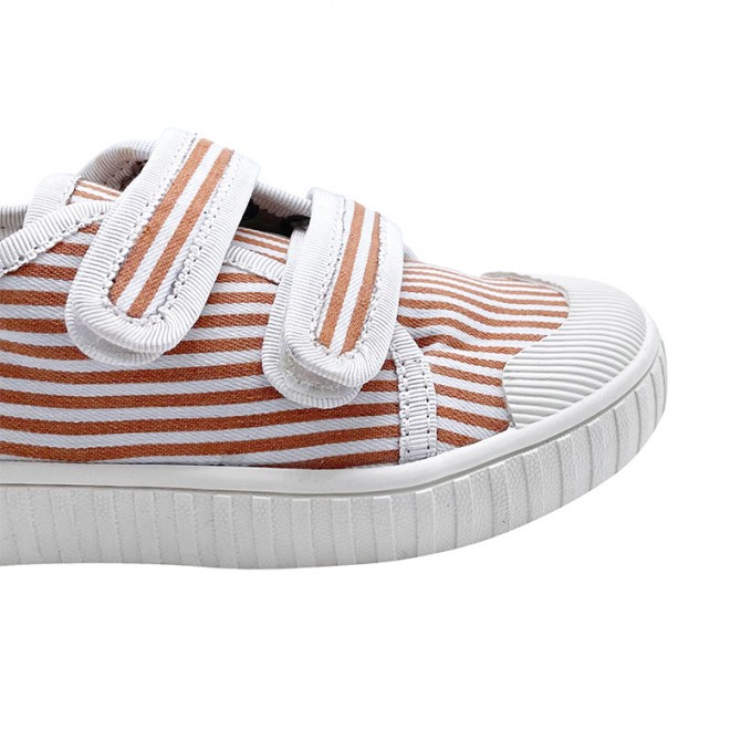 Fashion striped canvas girls sneakers