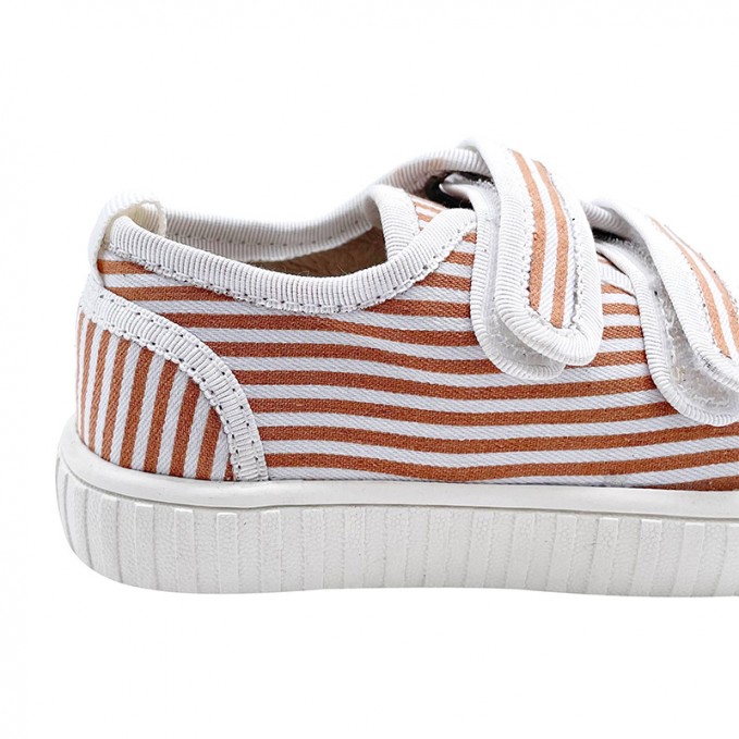Fashion striped canvas girls sneakers