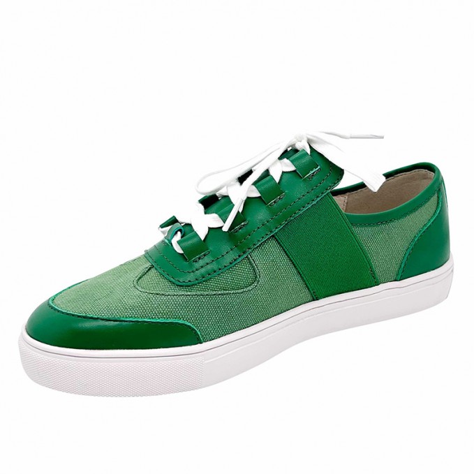Green round toe lace-up girls sneakers