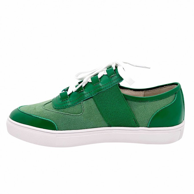 Green round toe lace-up girls sneakers